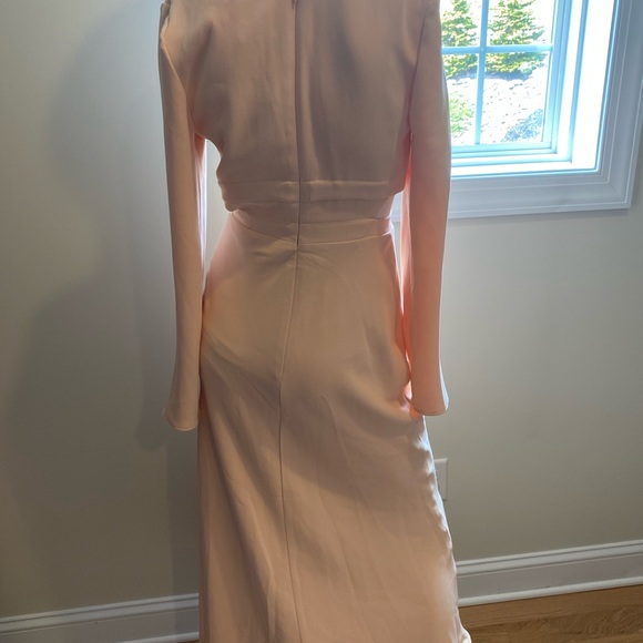 ACLER V-neck Cut Out Dress. Size 4. Retail $403 - Picture 10 of 11